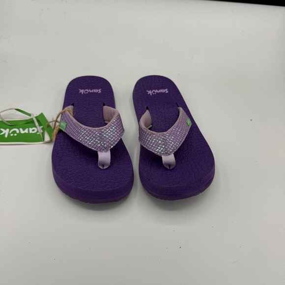Sanuk Purple Glitter Yoga Squish Me Comfort Flip Flops NWT - Picture 1 of 5